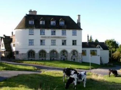 The Bear Of Rodborough Hotel, Burleigh, 