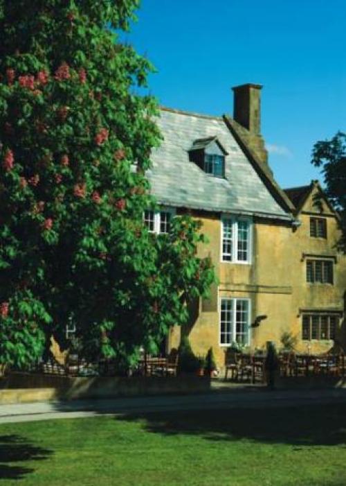 Horse & Hound Inn, Broadway, 