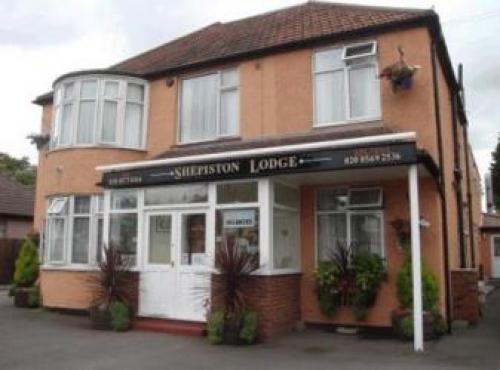 Shepiston Lodge Heathrow, Hayes, 