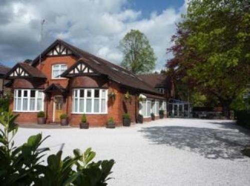 Grove Guest House, Wrexham, 