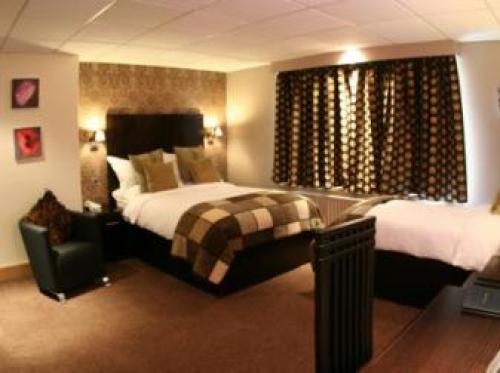 Inn On The Prom At The Fernlea Hotel, Lytham St Annes, 