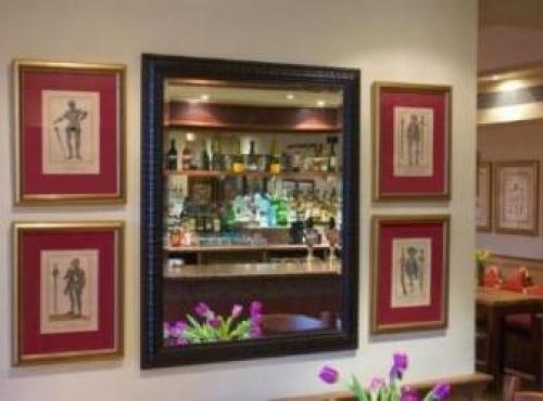 The White Hart Hotel, Hampton Wick, 