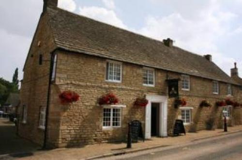 Queens Head Inn, Fotheringhay, 
