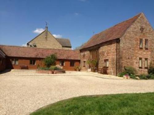 Peace Haven Holiday Lets, Honeybourne, 