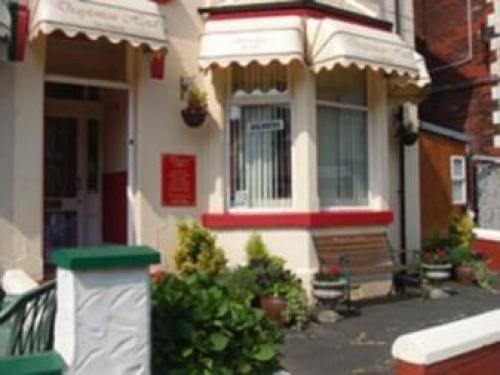 Three Piers Guest House, Blackpool, 