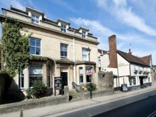 Dog And Partridge By Greene King Inns, Bury St Edmunds, 