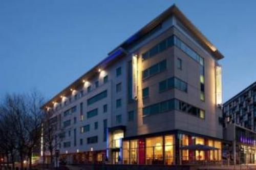 Stylish Leeds City Centre Apartment, Leeds, 