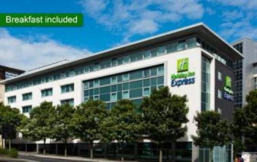 Holiday Inn Express Newcastle City Centre, An Ihg Hotel, Newcastle Airport, 
