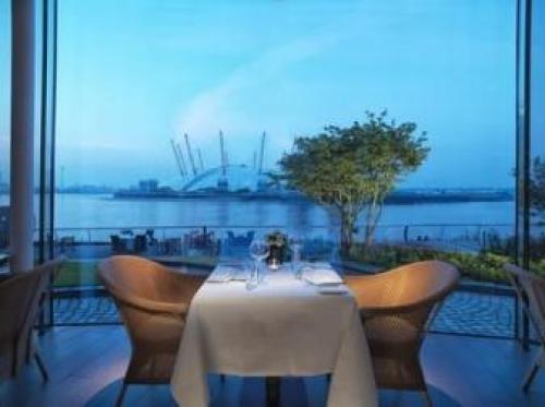 Radisson Blu Edwardian New Providence Wharf Hotel, London, Canary Wharf, 