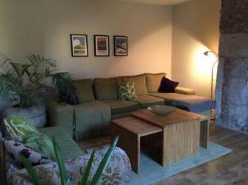Longstone House Bed & Breakfast, Seahouses, 