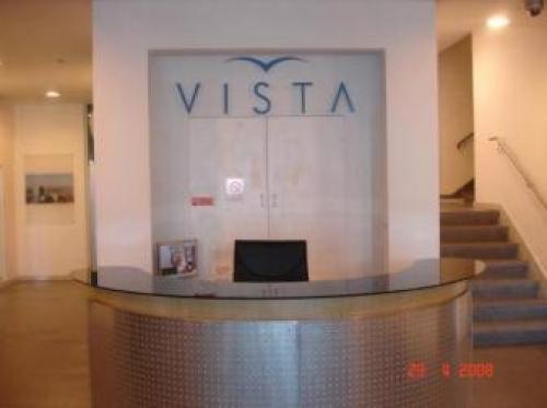 Clean & Safe Apartment In Towncentre, Woolwich, 