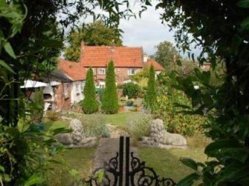 Tudor Farm B&b, Flintham, 