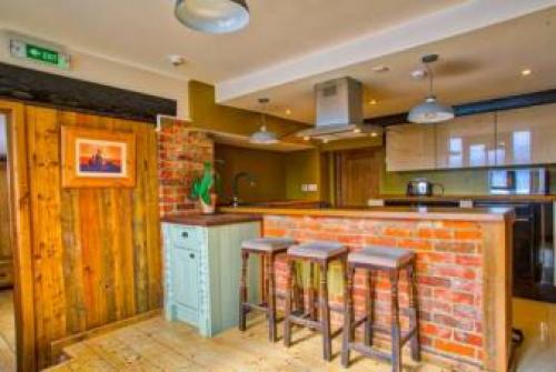 Easton Guest House And Apartments, Barnham Broom, 