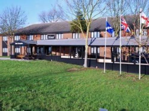 Travel Plaza Hotel, Desborough, 
