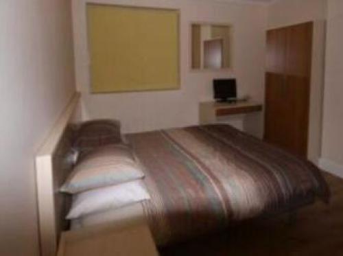 Inn On The Broadway, Woking, 