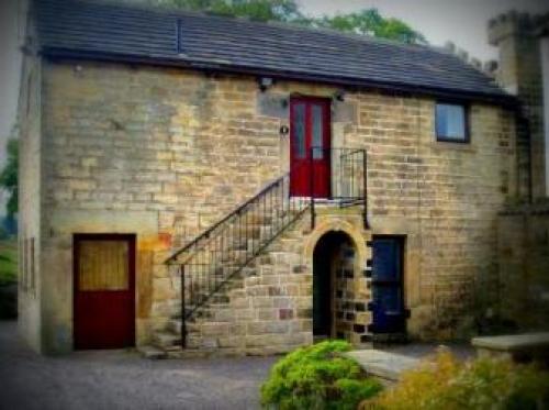 Foxholes Farm, Stannington, 