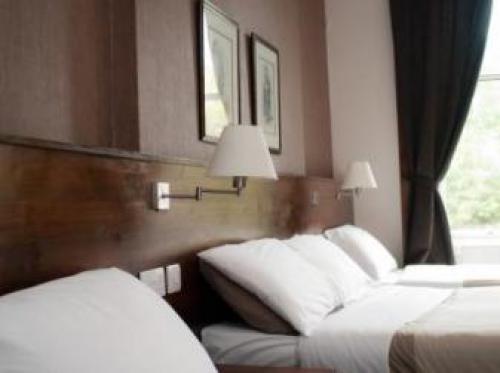 Edinburgh House Hotel, Leith, 