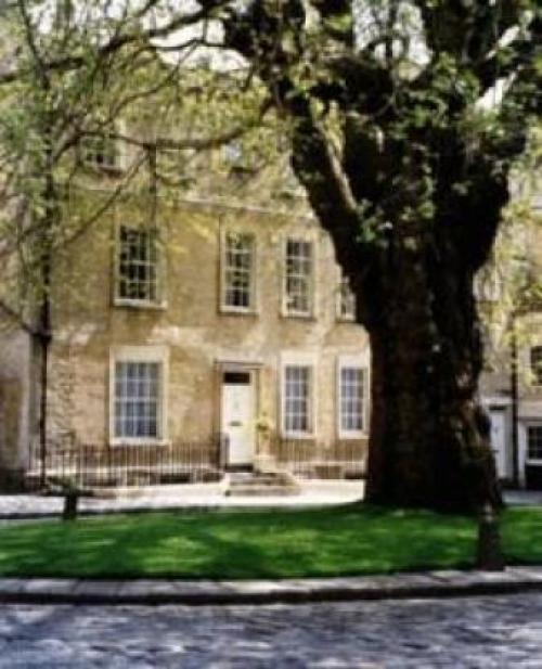 The Green Leaf Apartment, Bath, 