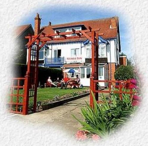 Mickleton Guesthouse, Skegness, 