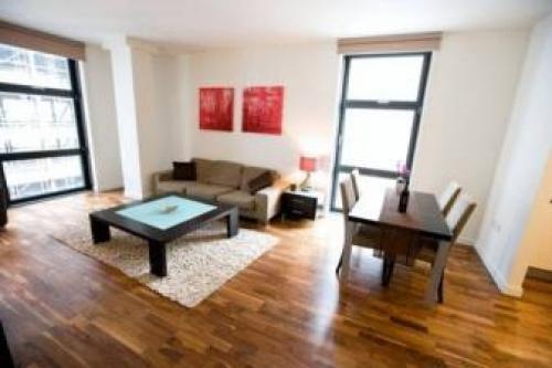 Canary Wharf Apartments, Canary Wharf, 