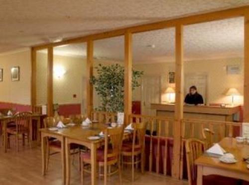 Caledonian Hotel, Portree, 