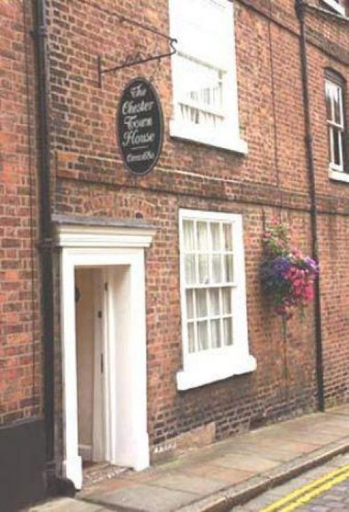 The Roman Wall Cottage, Chester, 