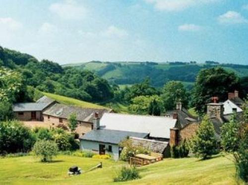 Garden Cottage-b5812, Wheddon Cross, Somerset
