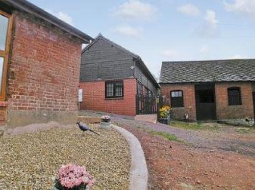 Clyst William Barn, Talaton, Devon