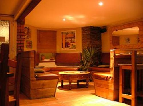 Base Surf Lodge, Newquay, 