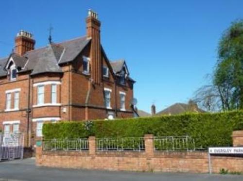 Green Gables Guest House, Chester, 