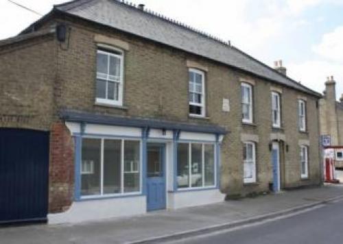 Over Studio Apartment, Willingham, 