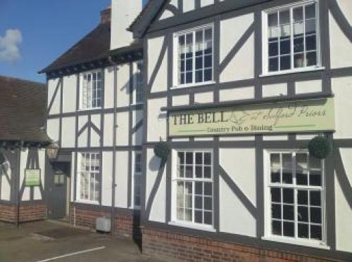 Bell Inn, Abbots Salford, 