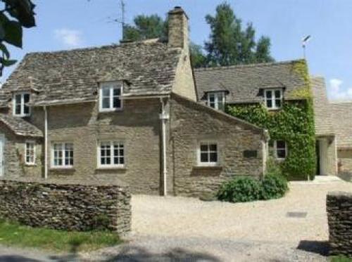 Well Cottage B And B, South Cerney, 