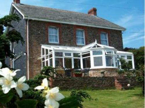 Tregarton Cottage, St Ewe, 