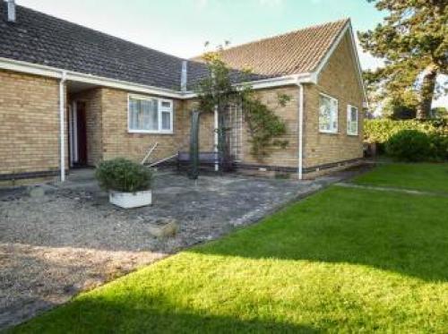 Cherry Tree Cottage, Stearsby, 