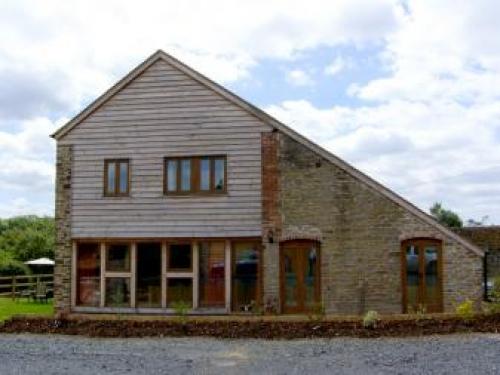 Glebe Barn, Cleehill, 