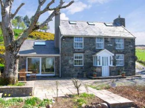 Owl Farmhouse, Caernarfon, 
