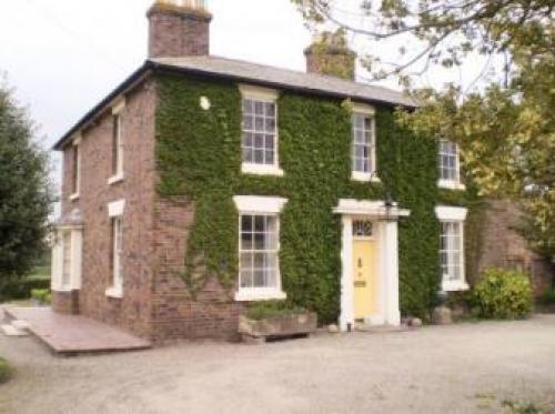 Duken Courtyard Cottage, Bobbington, 