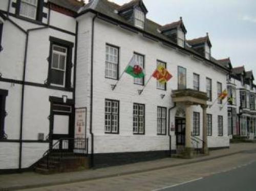 Owain Glyndwr Hotel, Corwen, 
