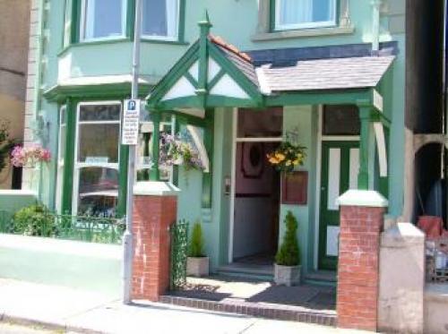 Glenholme Apartments, Tenby, 