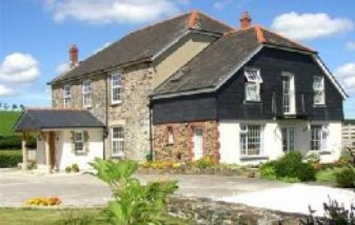 Lobhill Farmhouse Bed and Breakfast, Okehampton, Devon