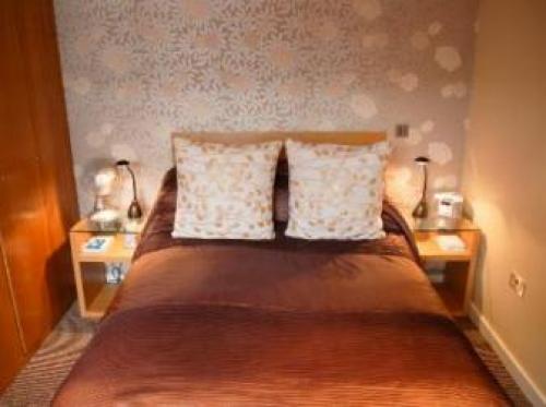 Flower Market Suites, Aldwych, 
