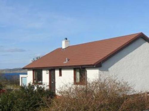 Skye Cabins, Skeabost Bridge, 