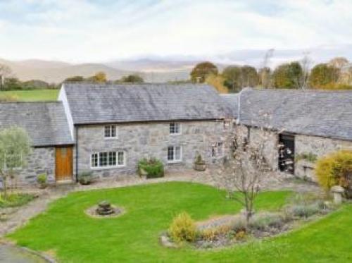 Plas Iwrwg Granary - 28091, Trefriw, North Wales