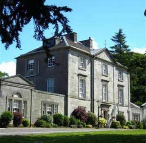 Strathaven Hotel, Strathaven, 