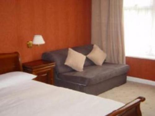 Warwick Lodge, Surbiton, 