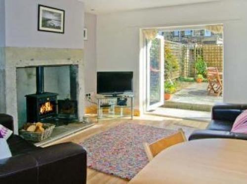 2 Bay View, Amble, 