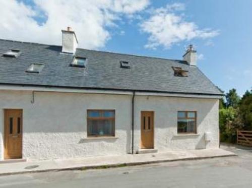 Kinnen Cottage, Creetown, 
