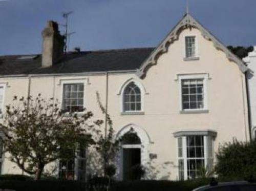 Garth House Apartment 1, Llandudno, 