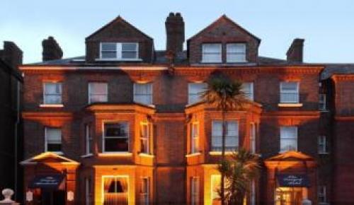 Frognal Apartment 9/apartment, Swiss Cottage, 